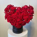 Load image into Gallery viewer, Heart Rose Bloom Box