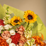 Load image into Gallery viewer, Amber Orchard Grand Flower Bag
