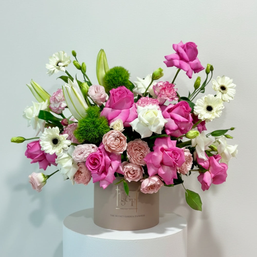 Ivoryrosepopflowerbox