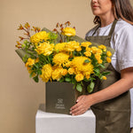 Load image into Gallery viewer, Lemon  Signature Bloom Box
